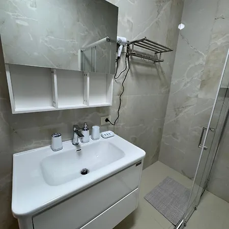 Golden Tower Center * Tirana