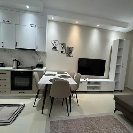 Golden Tower Center Lejlighed Tirana