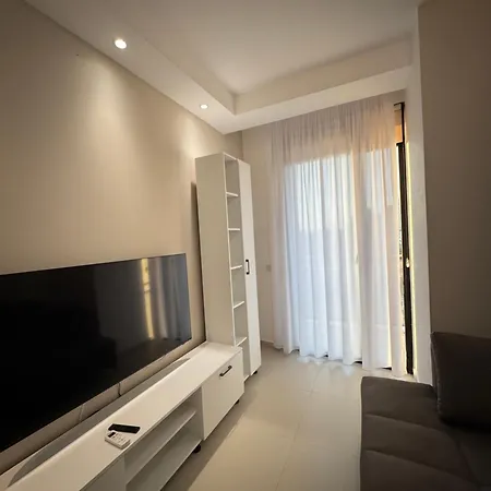 Apartamento Golden Tower Center *