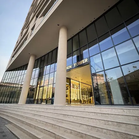 Lägenhet Golden Tower Center