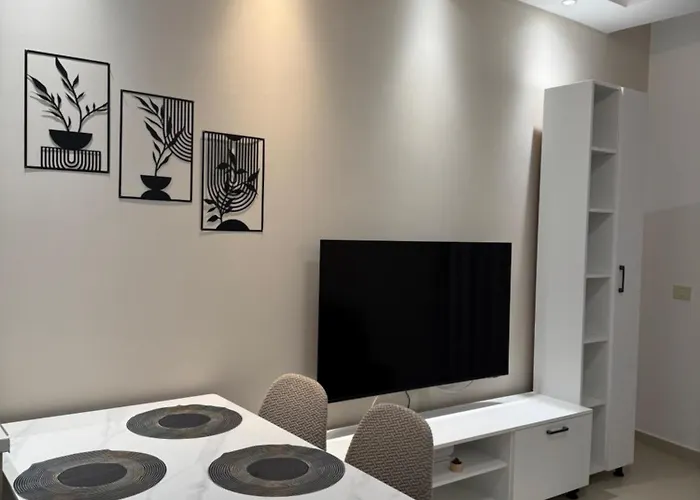 Golden Tower Center Lejlighed Tirana