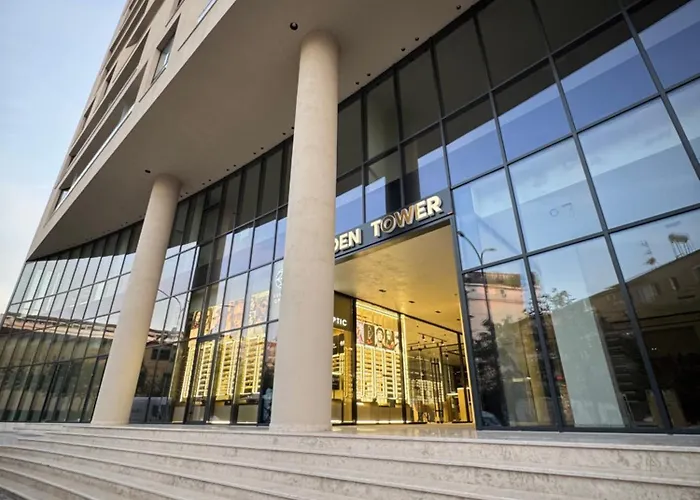 Lägenhet Golden Tower Center